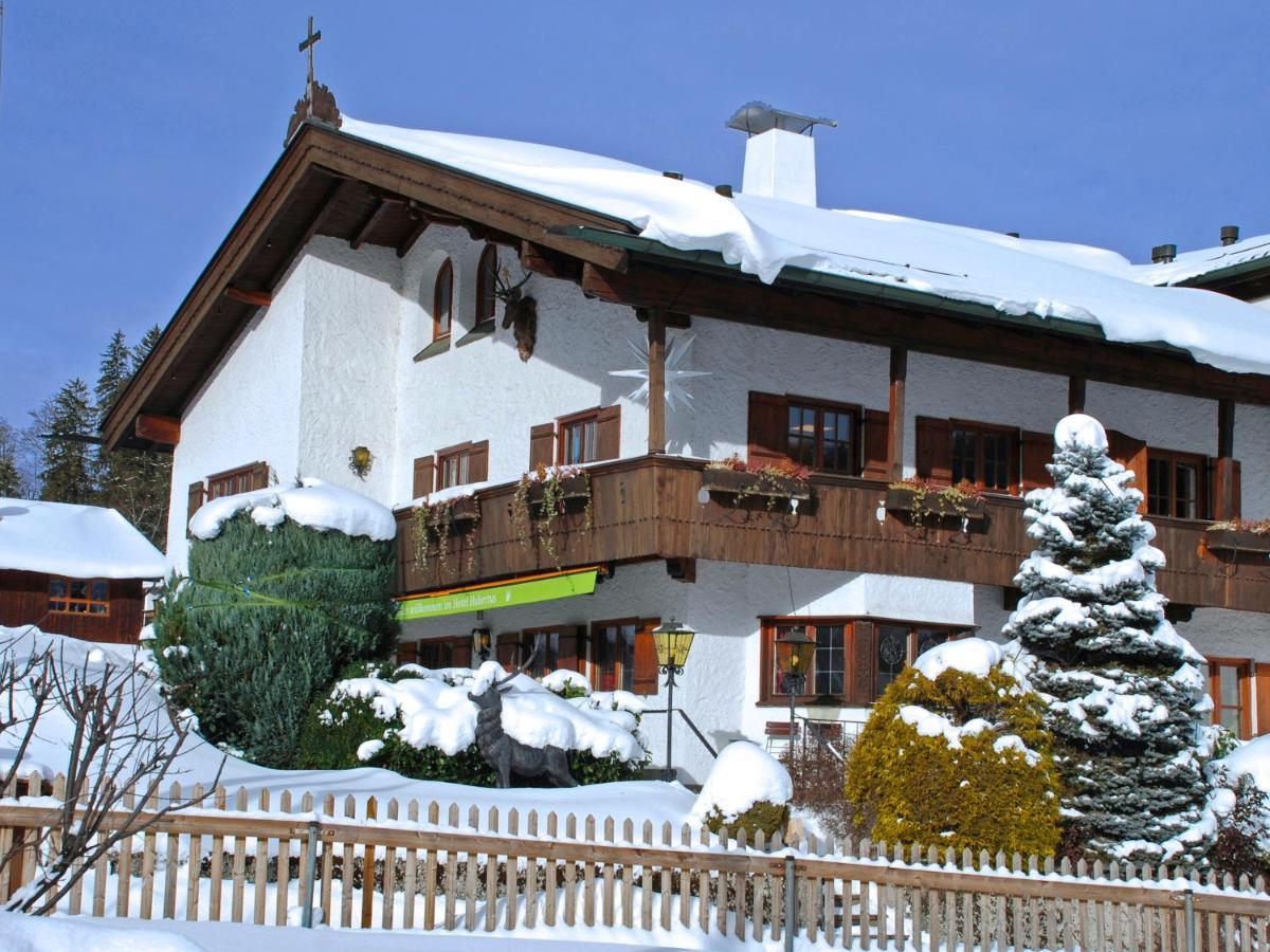 Hubertus Hotel 3*